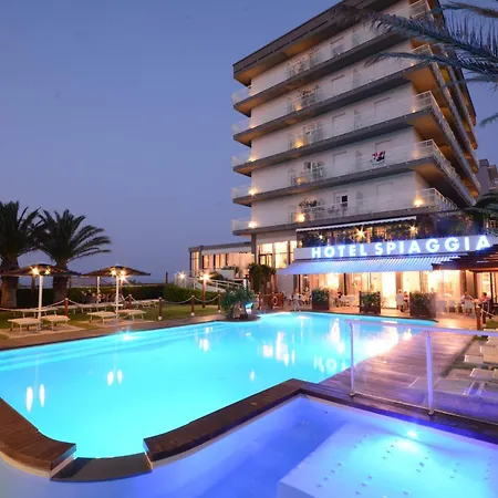 Hotel Spiaggia מלון פסארו