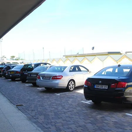 海滩酒店 佩萨罗